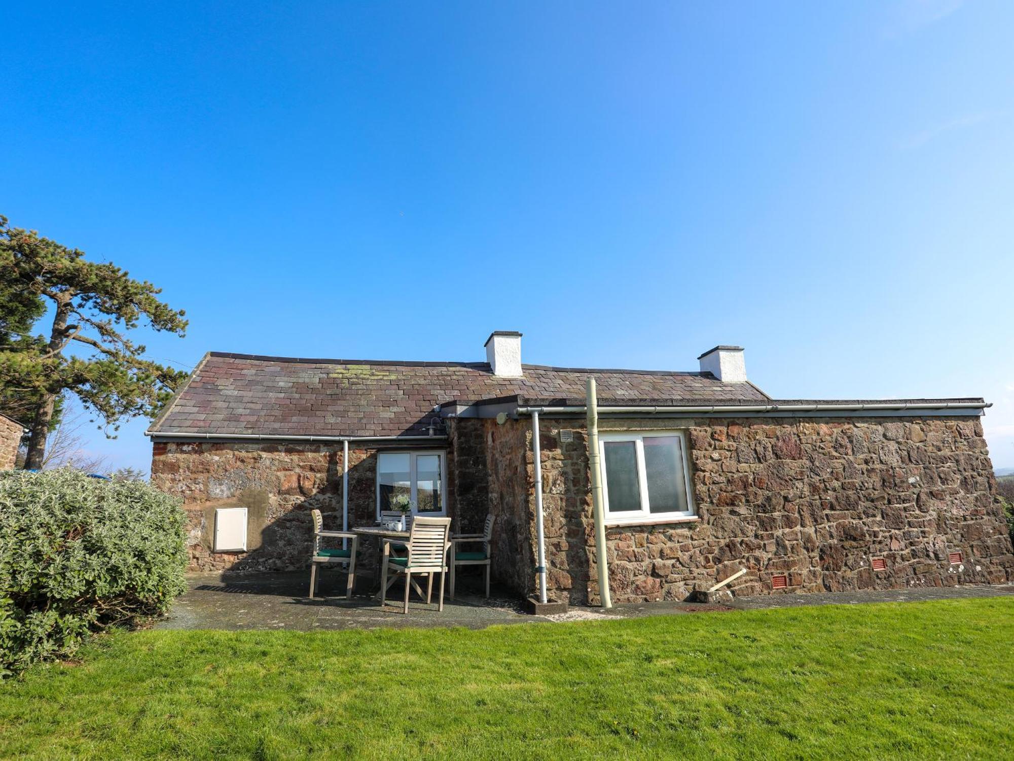 Tan Twr Farm Cottage Dwyran Exterior photo