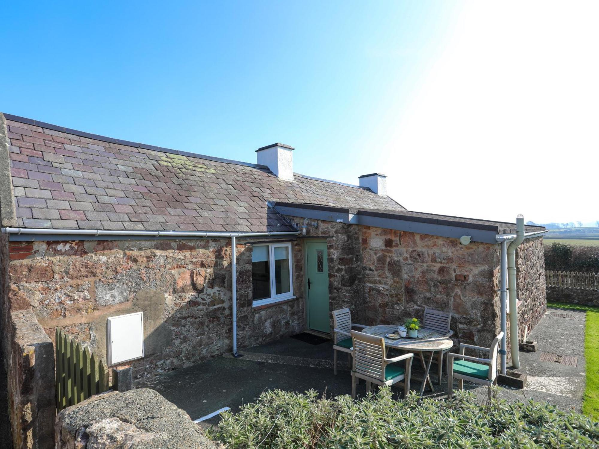Tan Twr Farm Cottage Dwyran Exterior photo